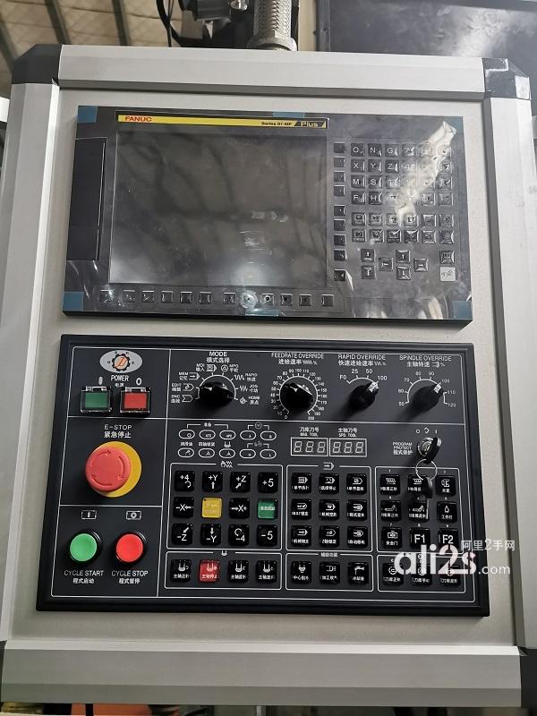 
特价出售日本东芝BTD13-R22镗铣加工中心
