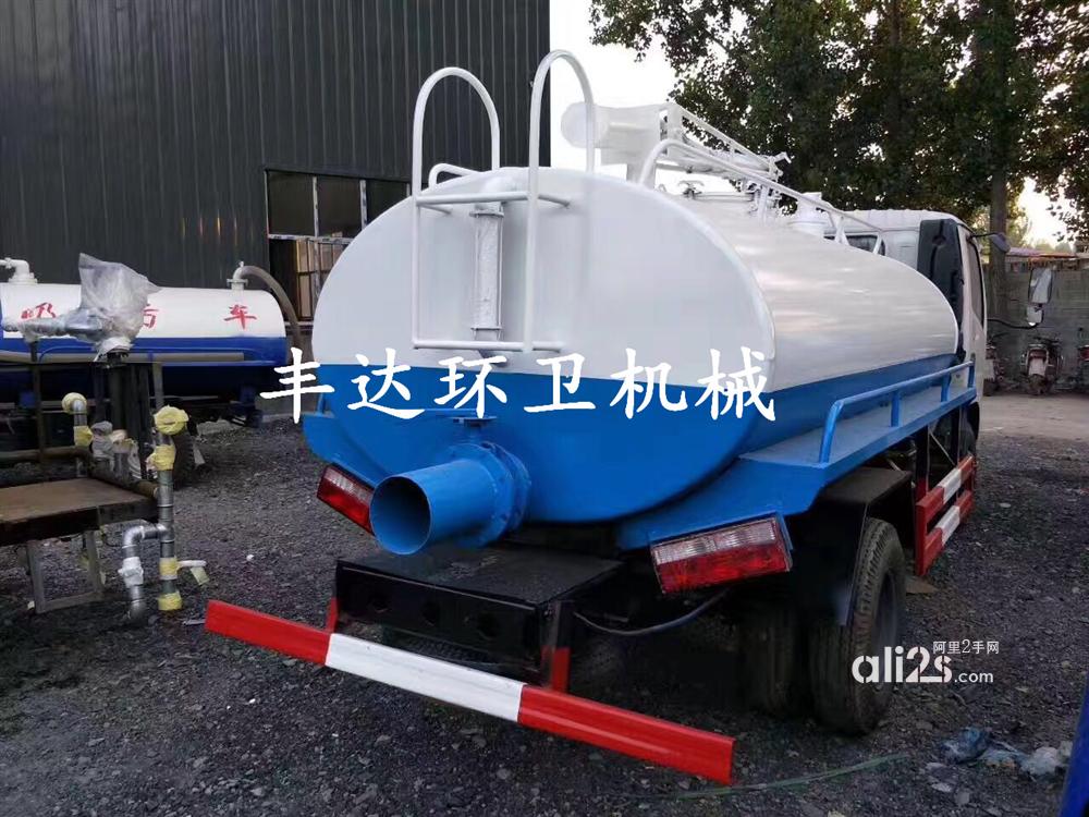 
绿化洒水车 东风洒水车厂家直销
