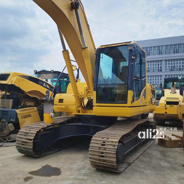
小松进口挖土机 9成新出售二手20吨挖掘机 PC200-8LC
